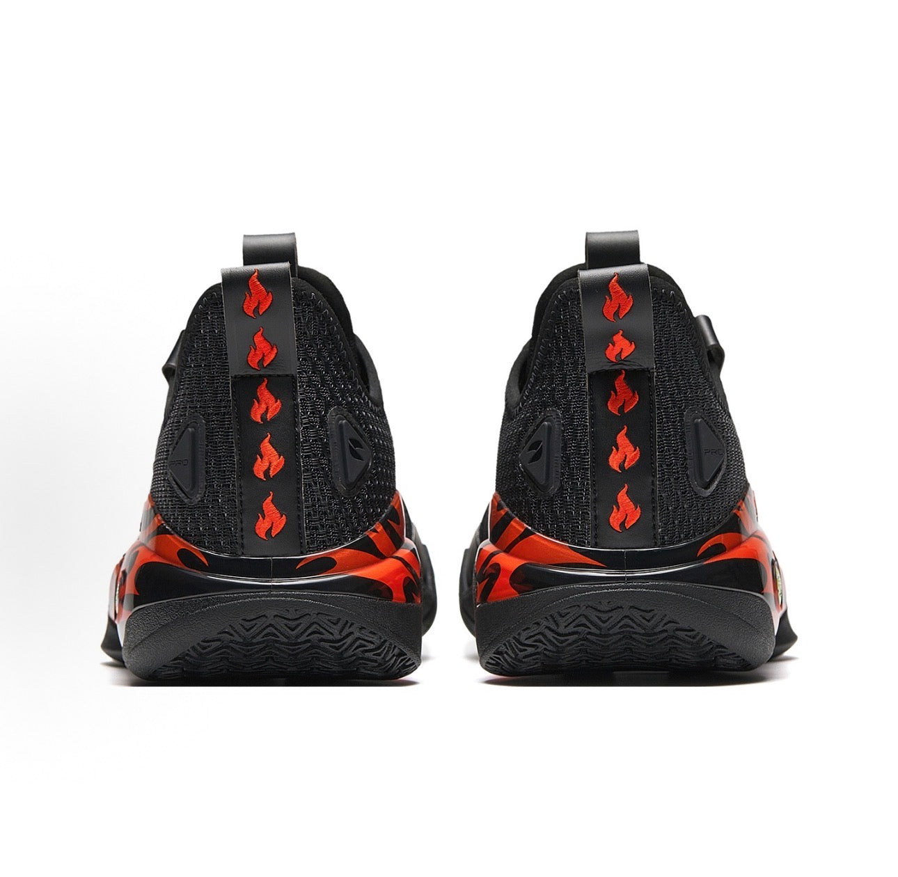 ANTA Shock Wave 5 Pro Flame 黒赤 背面ヒール