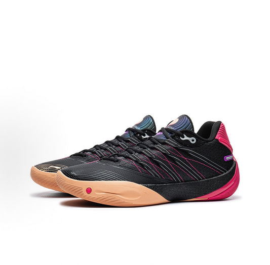 リーニン Wade Shadow 8 Sunrise ブラック ピンク 斜め前方