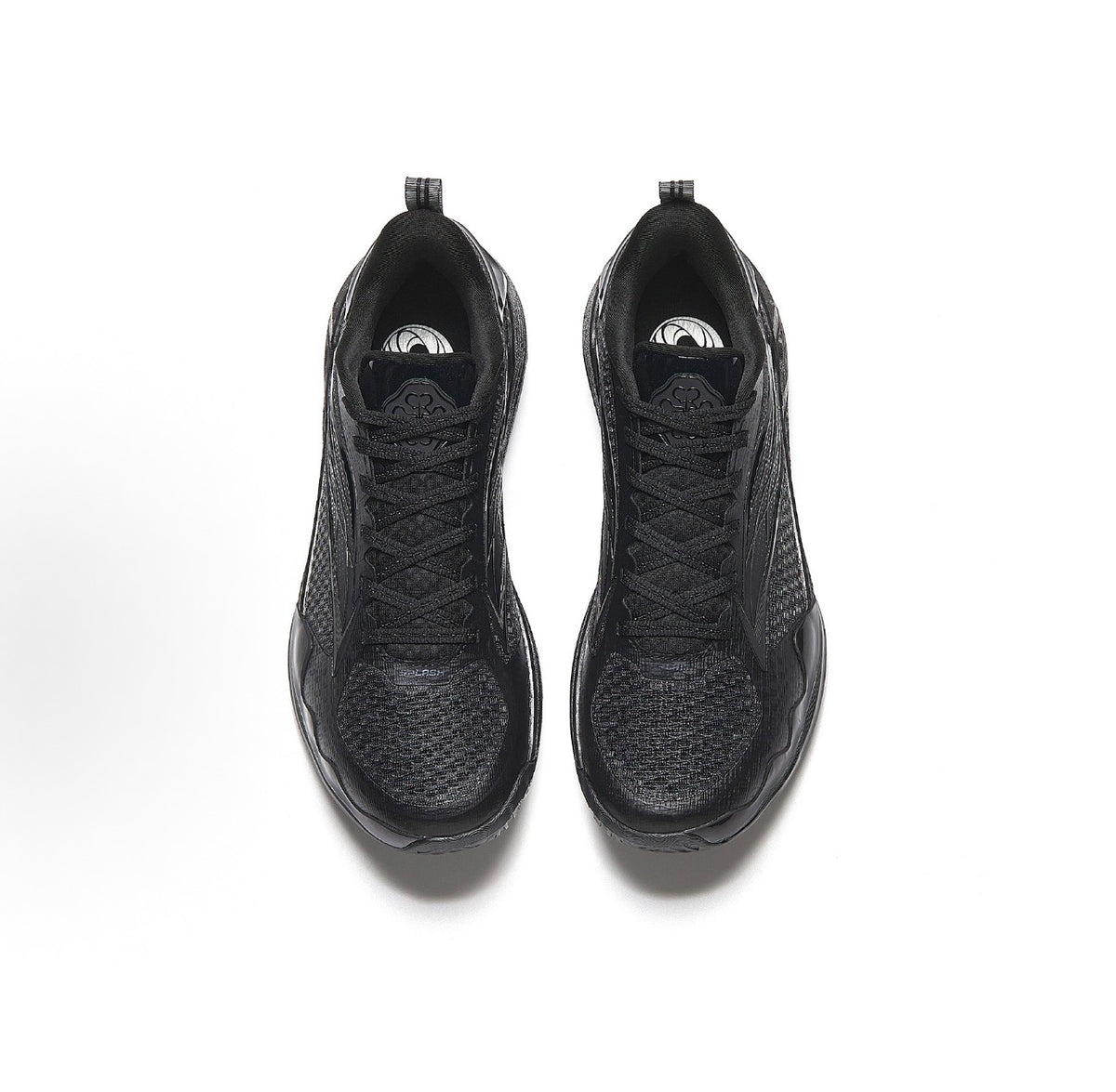 ANTA SPLASH 8 Triple Black 上から見たペア