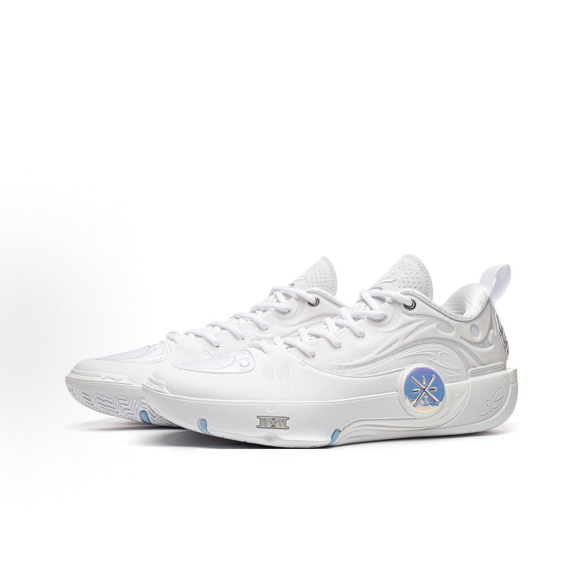LI-NING Way of Wade 12 305 Curry PE ホワイト 斜め前方