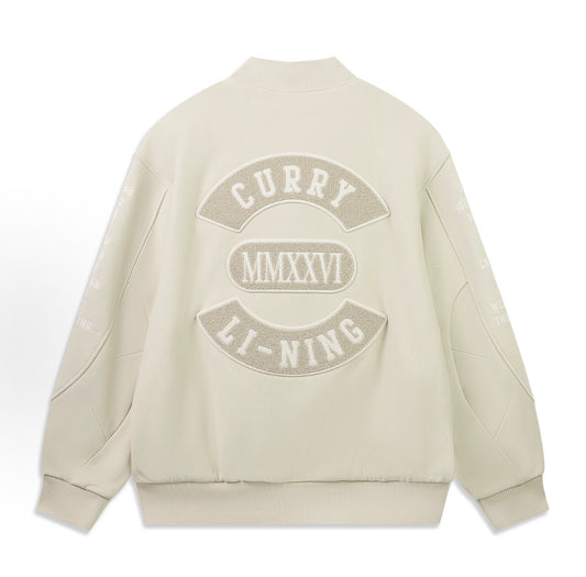 リーニン カリー ジャケット「ベージュ」背面 CURRY MMXXVI LI-NING パッチ