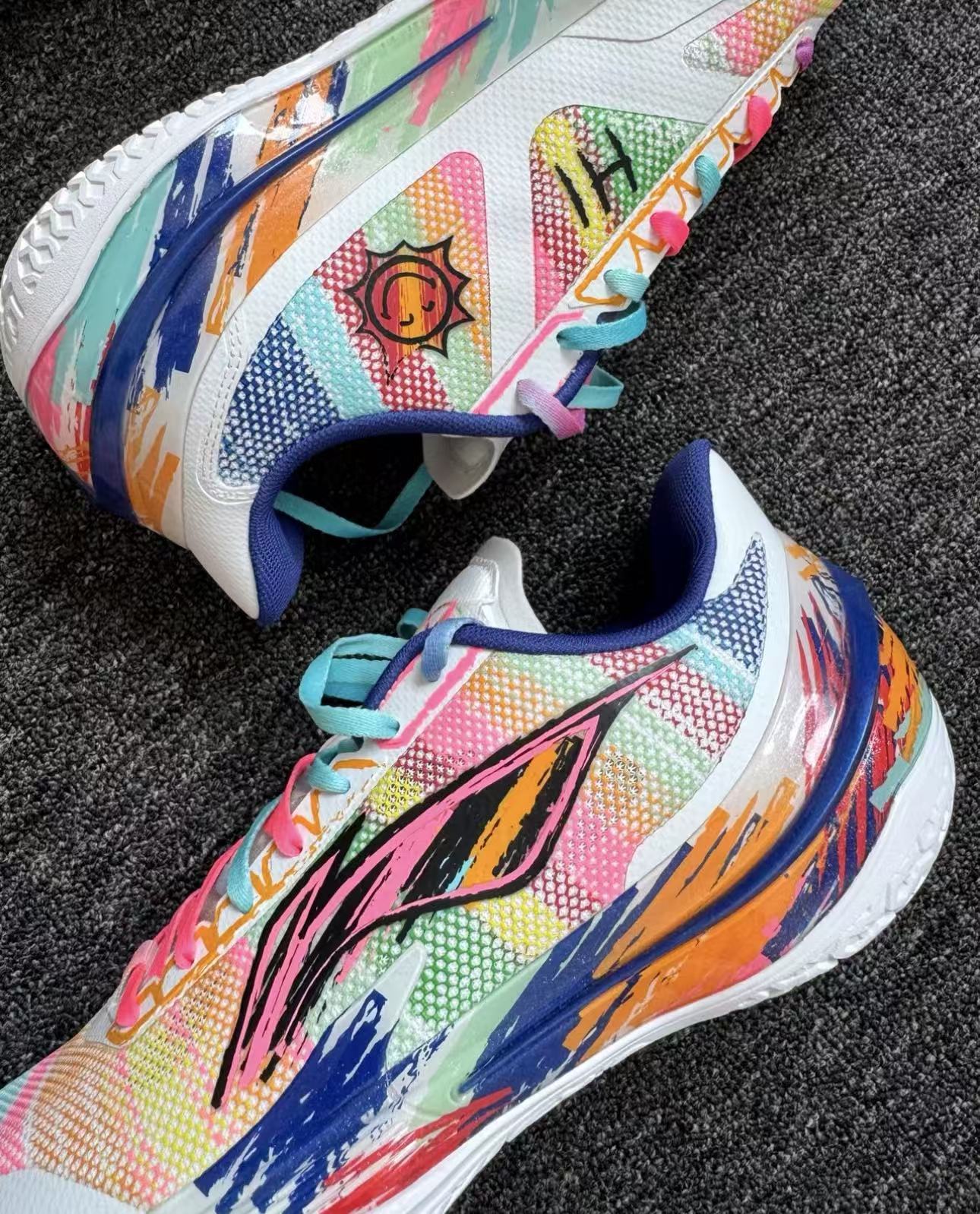 Li-Ning Liren 5 V2 Low “Introverted Artist”