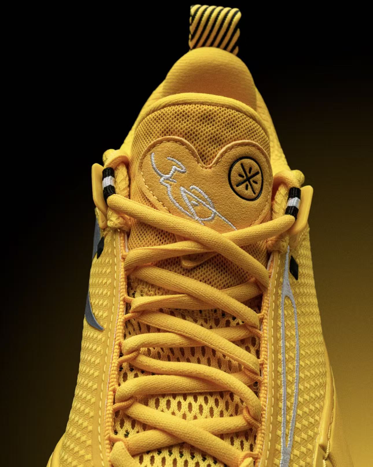 Li-Ning Wade All City 14「警戒」 ABAW001-3