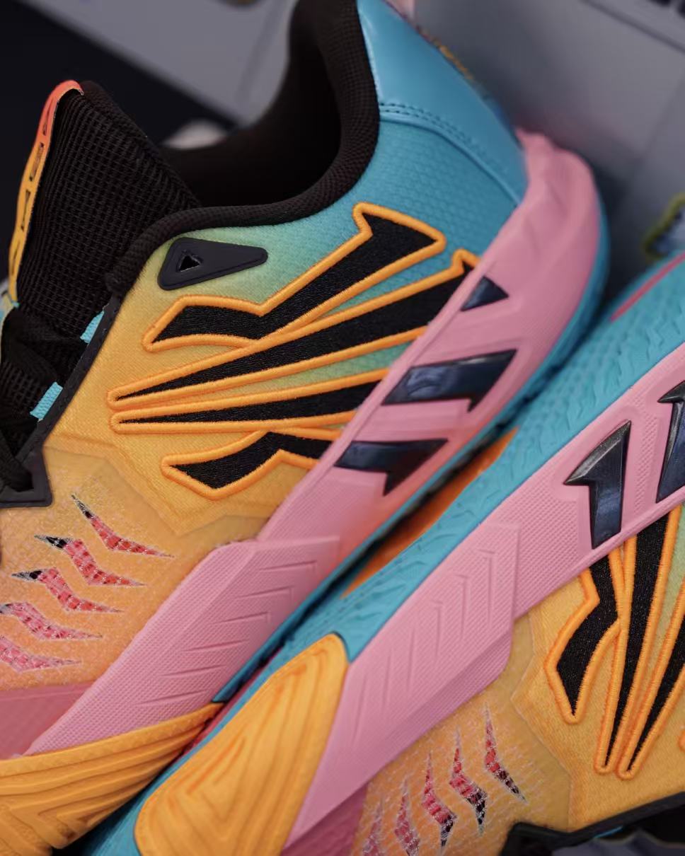 ANTA KAI 2 TEAM「磨练」 カイリー・アービング バスケットシューズ