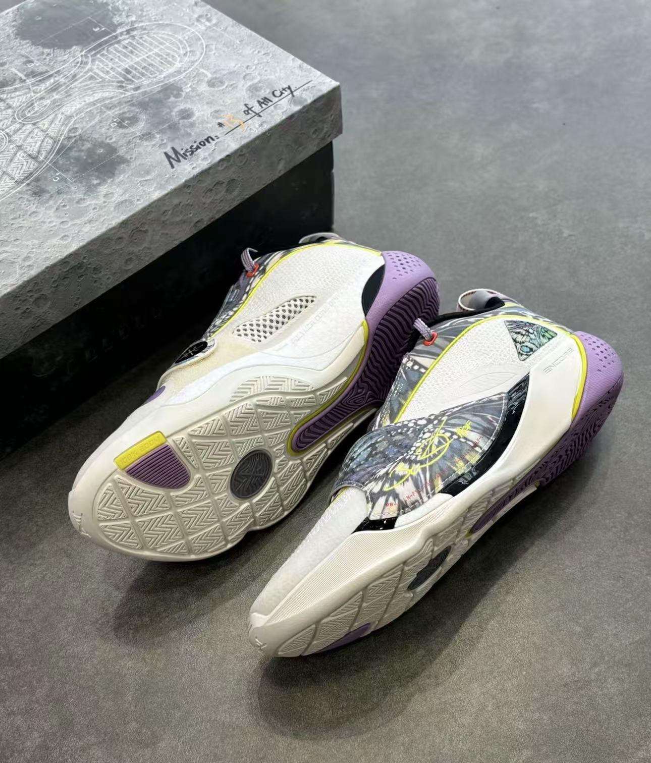 LI-NING Way of Wade All City 13 Encore "Butterfly"