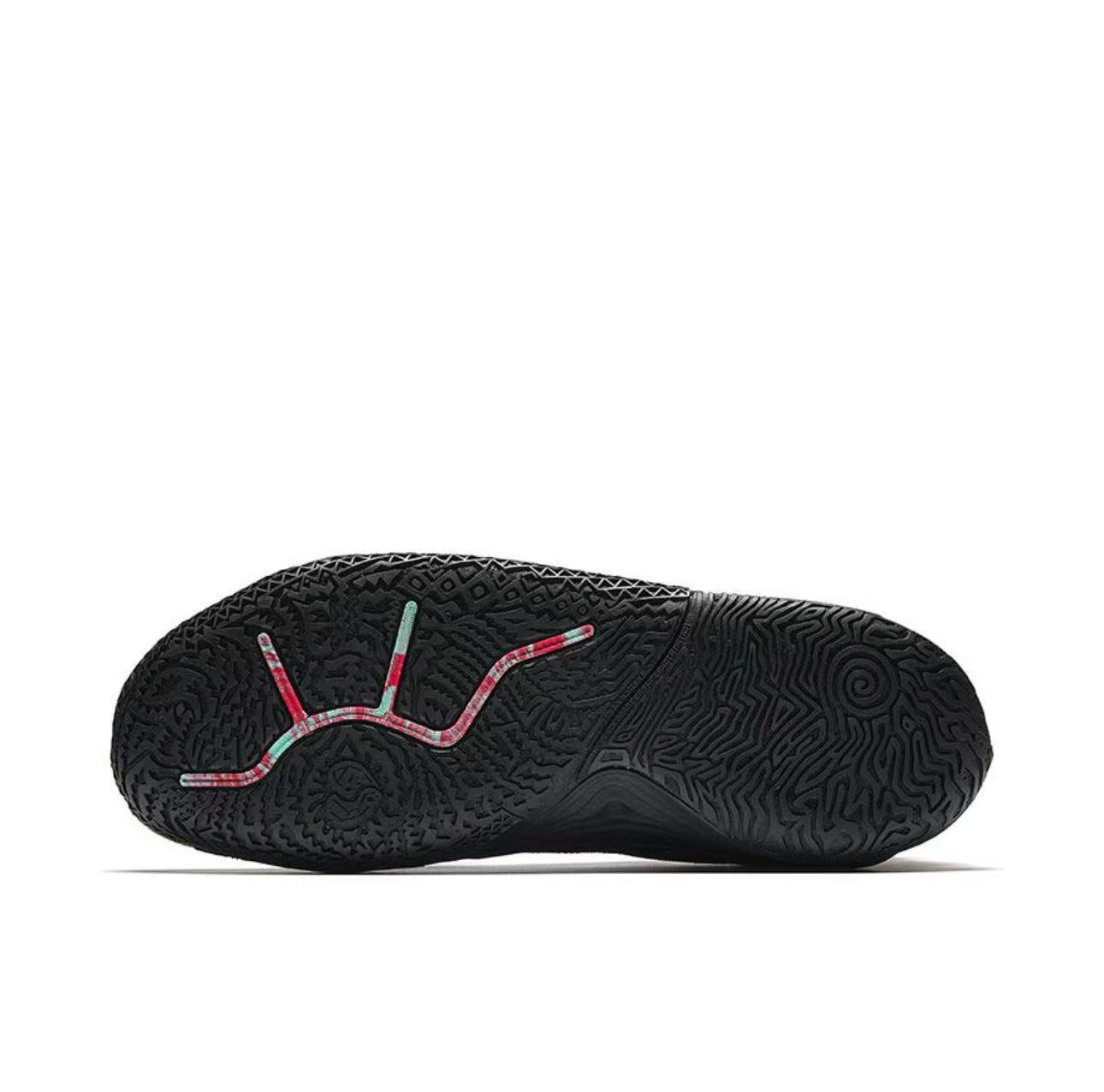 Anta Kai 2「Triple Black」