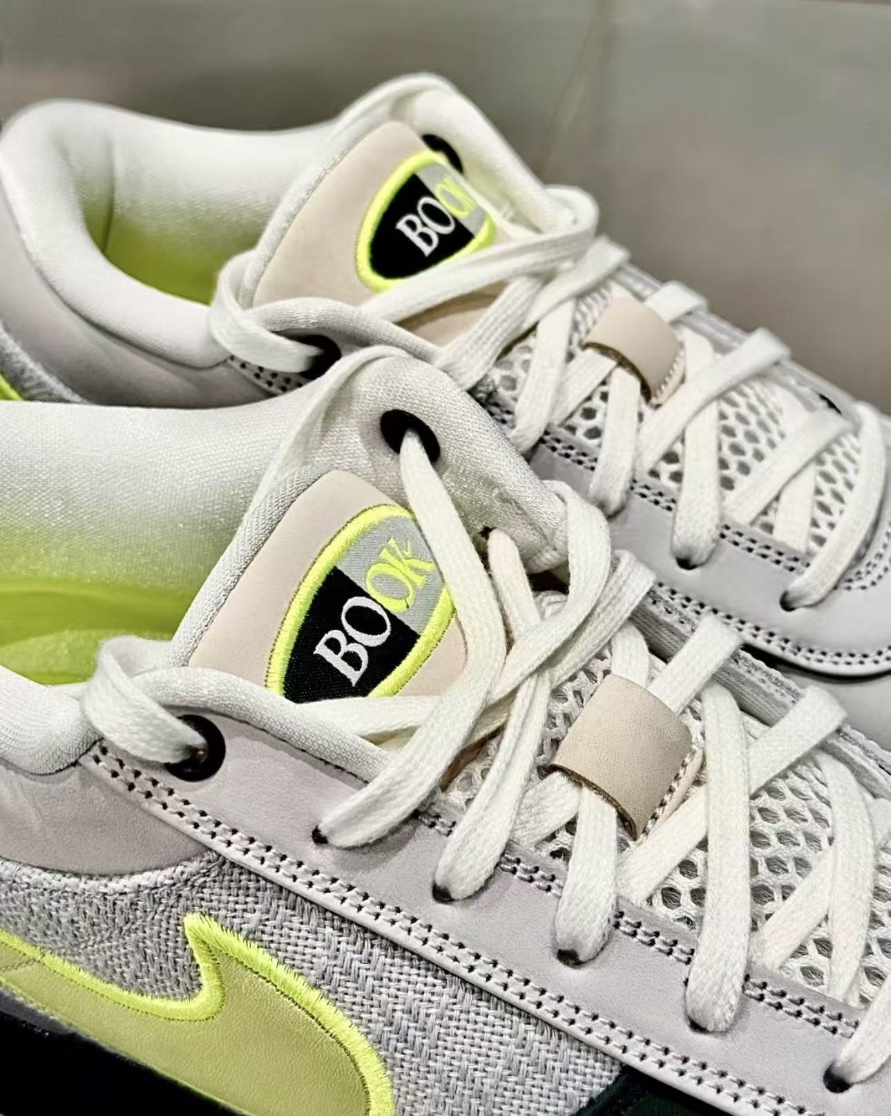 Nike BOOK 1 “AM NEON” EP ブック１ メンズスニーカー バスケットシューズ IO9704-001